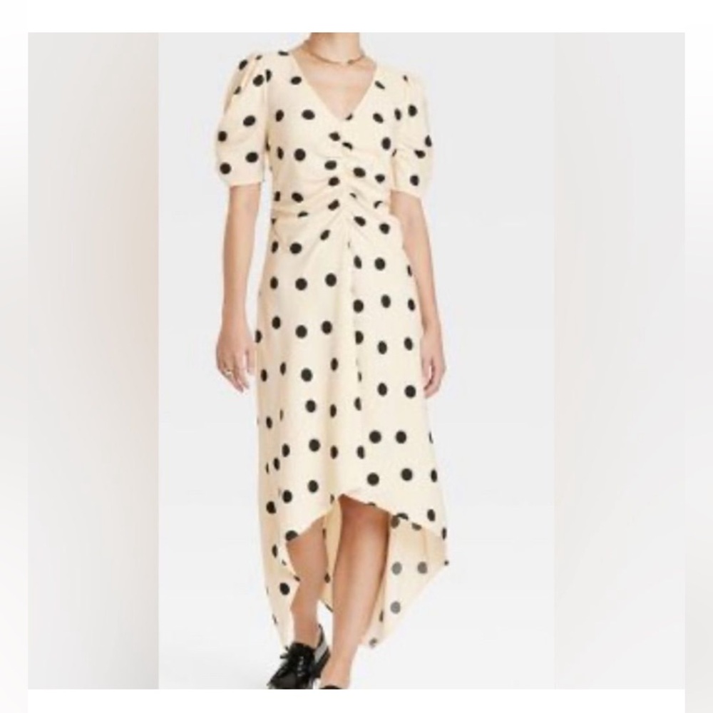 A New Day NWT
Women's Crepe Short Sleeve
Midi Color: Cream with Black Polka Dots